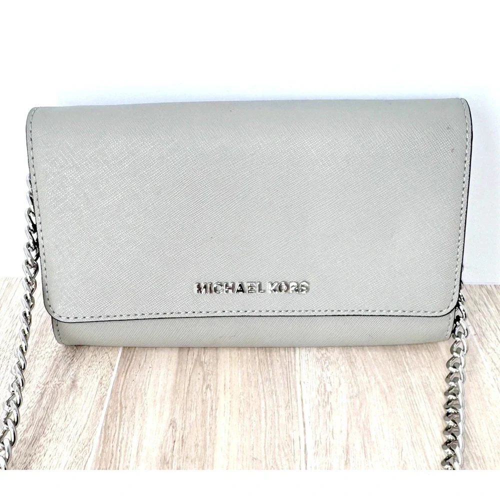 Michael Kors Gray Saffiano Leather Crossbody Wallet Chain Strap‎ Clutch